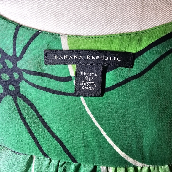 Banana Republic 100% Silk Wrap Dress Large Floral Pattern Green & Navy & White - Picture 5 of 9